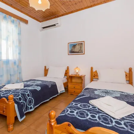 Villa Dolphin Villas Collection